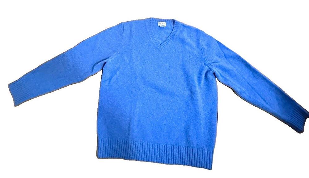 L.L.BEAN Men’s Blue Shetland Wool Knit V-Neck Sweater Long Sleeve Size L-Regular